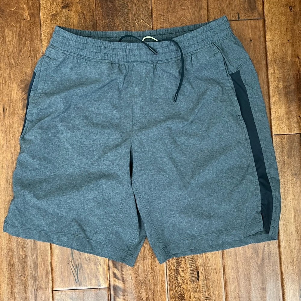 Target All in Motion Men's Gray Hybrid Shorts
